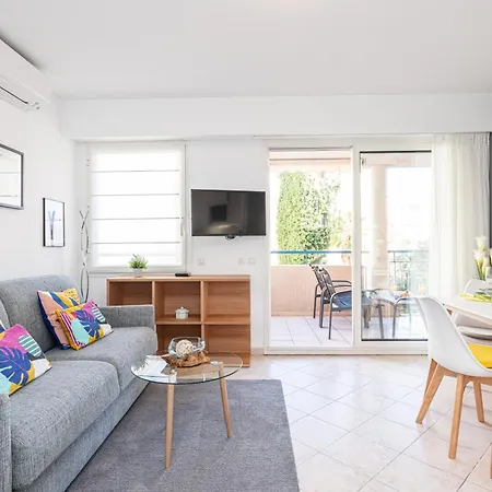 Apartment Eden Park 2 Piece, Clim, Parking *