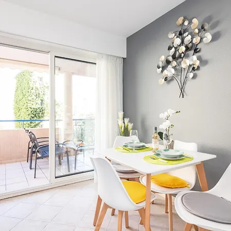 Eden Park 2 Piece, Clim, Parking * Menton